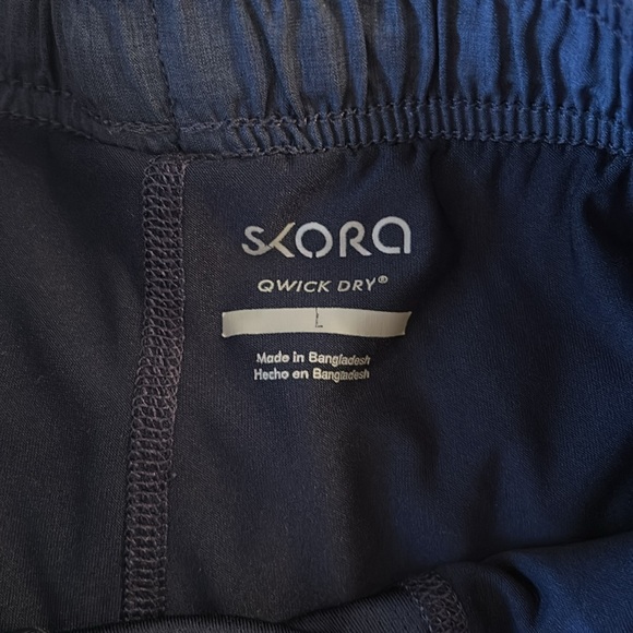 Skora quick dry shorts with liner - Picture 3 of 4